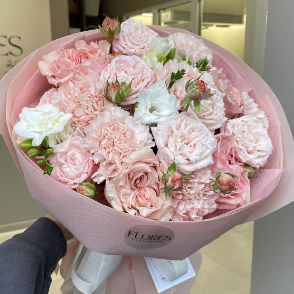 Bukiet Kwiatów Blush