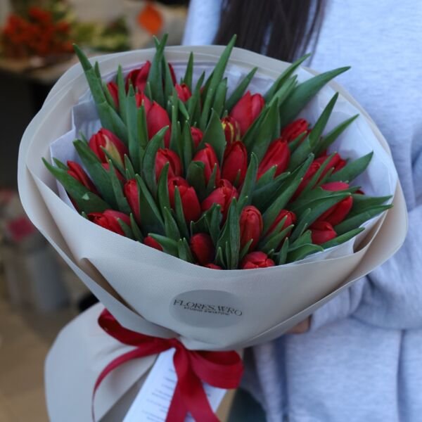 Bukiet z czerwonych tulipanów